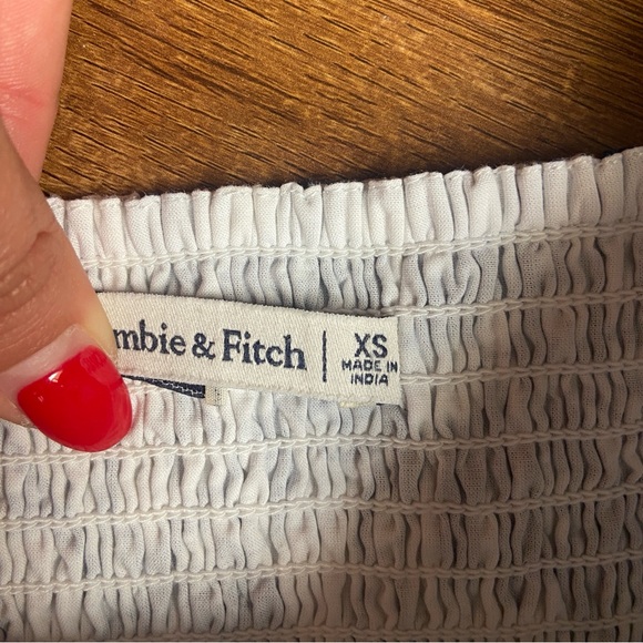 Abercrombie & Fitch Blue and Cream Floral Blouse - Picture 3 of 5